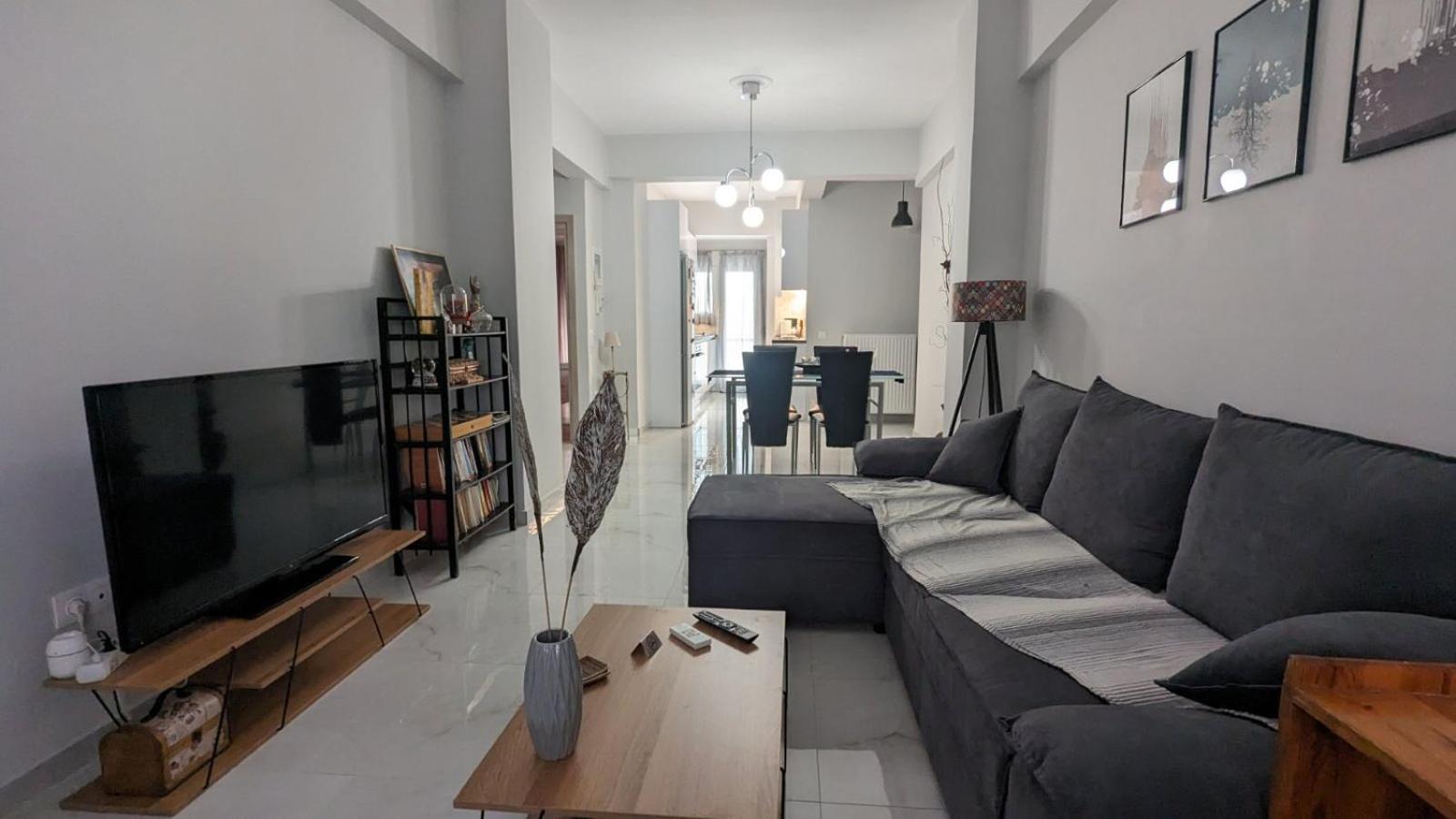 Luxury & Spacious Apartment In Aten Exteriör bild