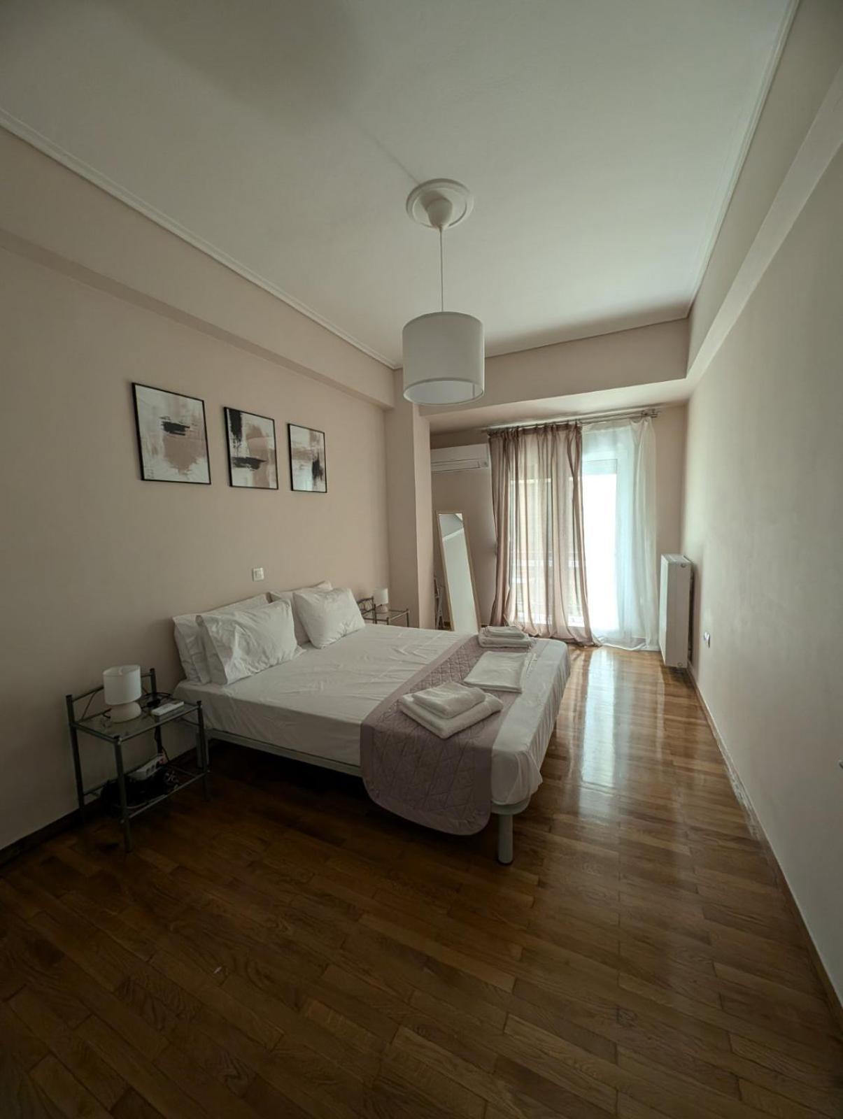 Luxury & Spacious Apartment In Aten Exteriör bild